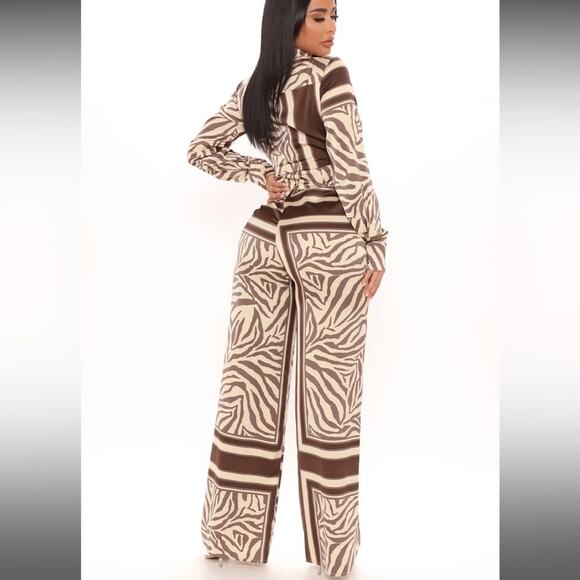 NEW Fashion Nova St. Tropez Animal Jumpsuit- Brown Combo Size XS - Picture 3 of 13
